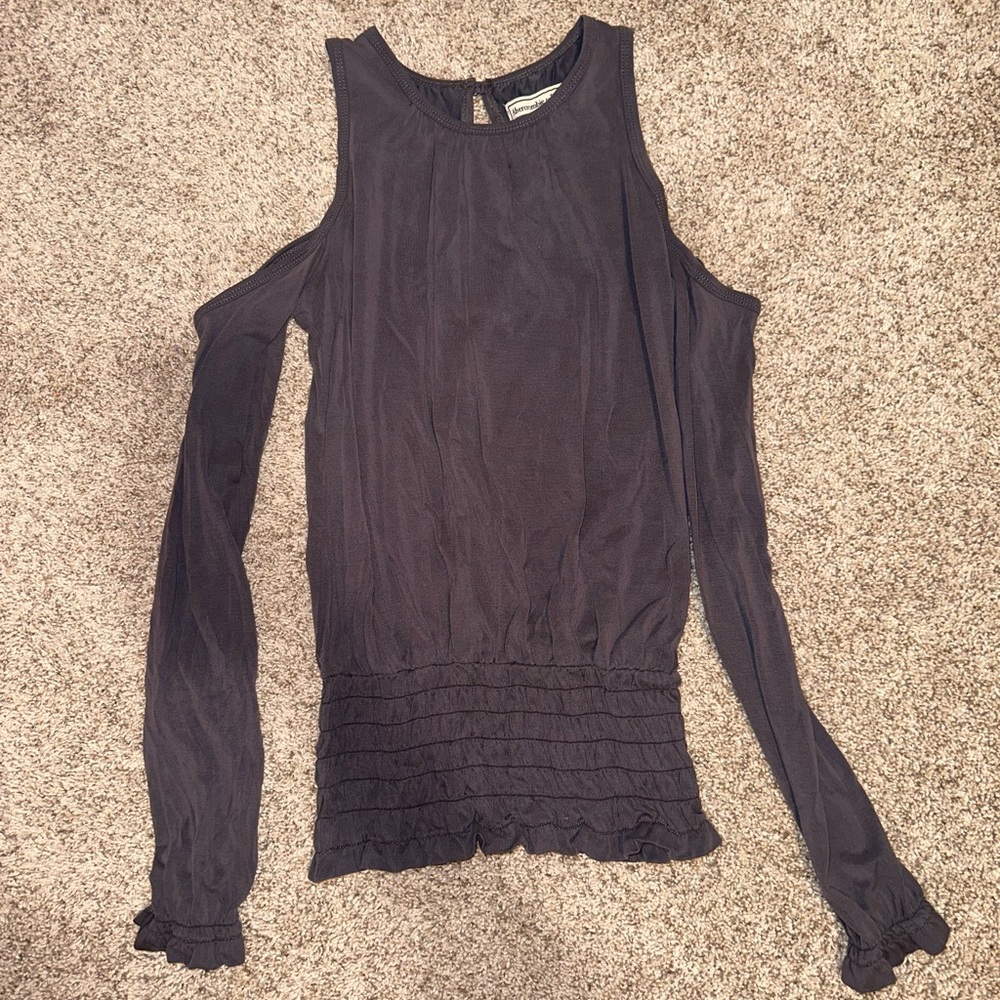 Women’s Abercrombie long sleeve top (size xs)